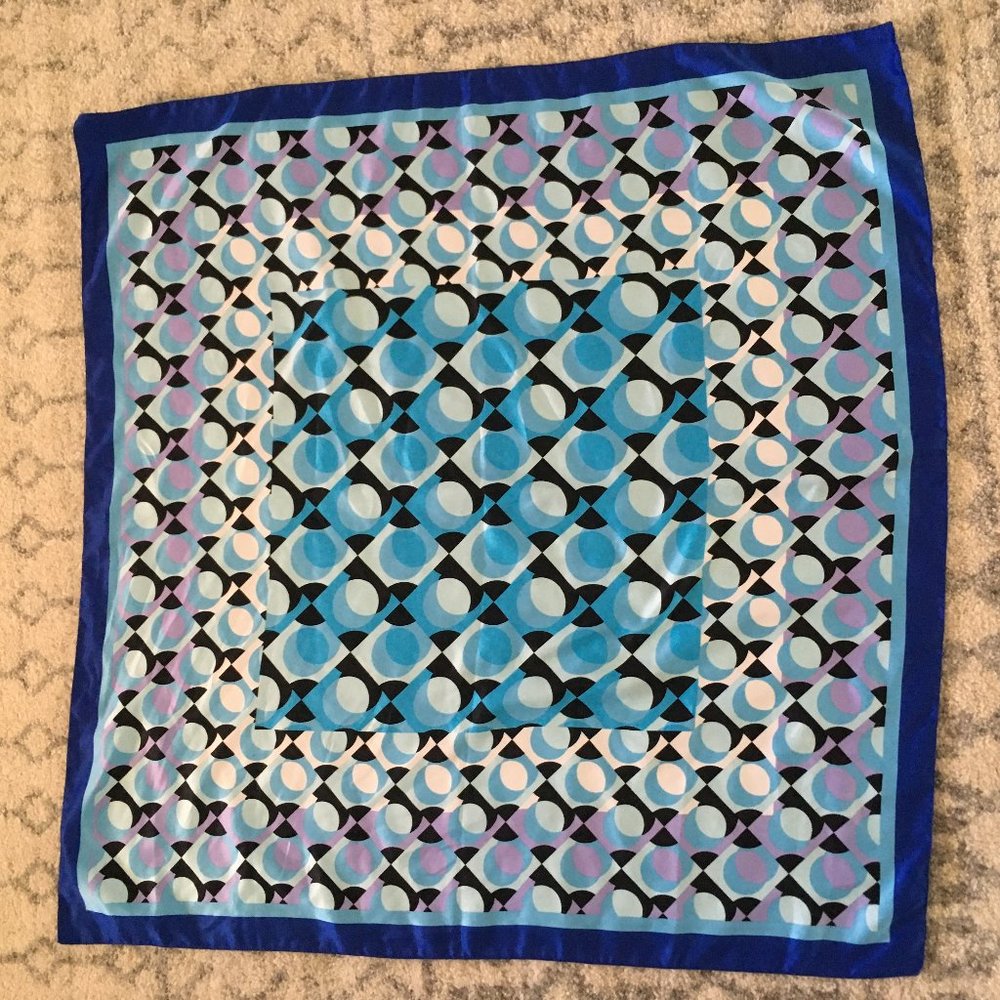 Patterned Blue Scarf
